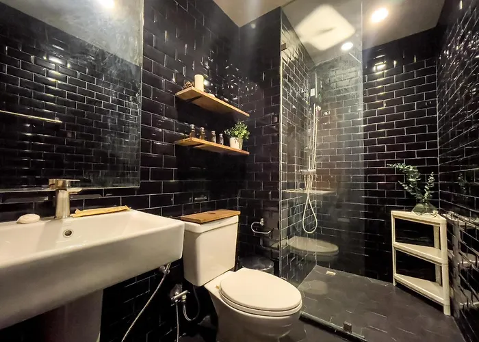Near Bts L Workspace And Kitchen - Pool And Gym L Sontana Apartment
