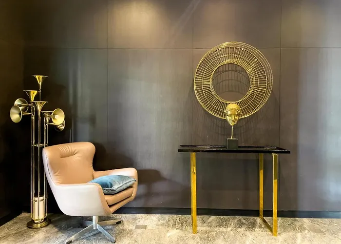 Near Bts L Workspace And Kitchen - Pool And Gym L Sontana *
