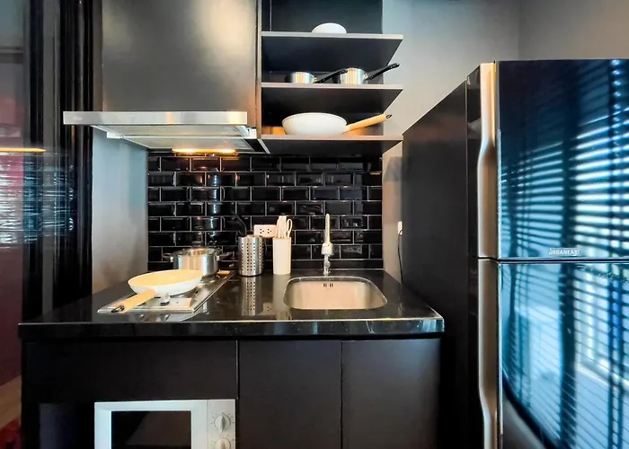 Apartment Near Bts L Workspace And Kitchen - Pool And Gym L Sontana *