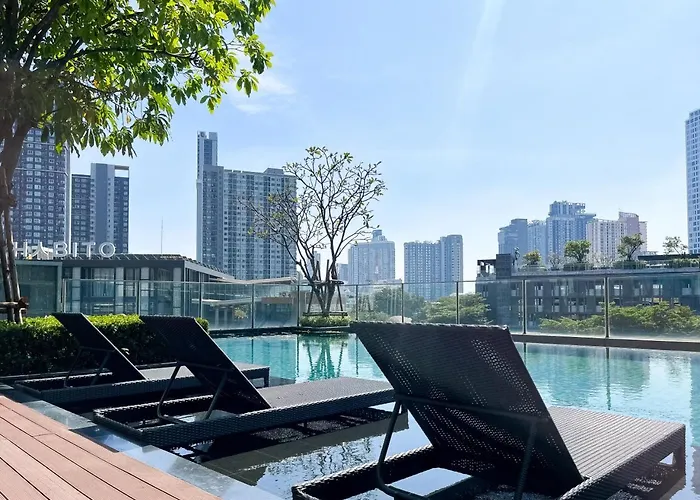 Near Bts L Workspace And Kitchen - Pool And Gym L Sontana Bangkok