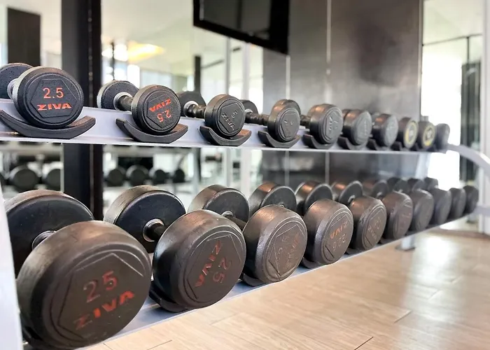 Near Bts L Workspace And Kitchen - Pool And Gym L Sontana * Bangkok
